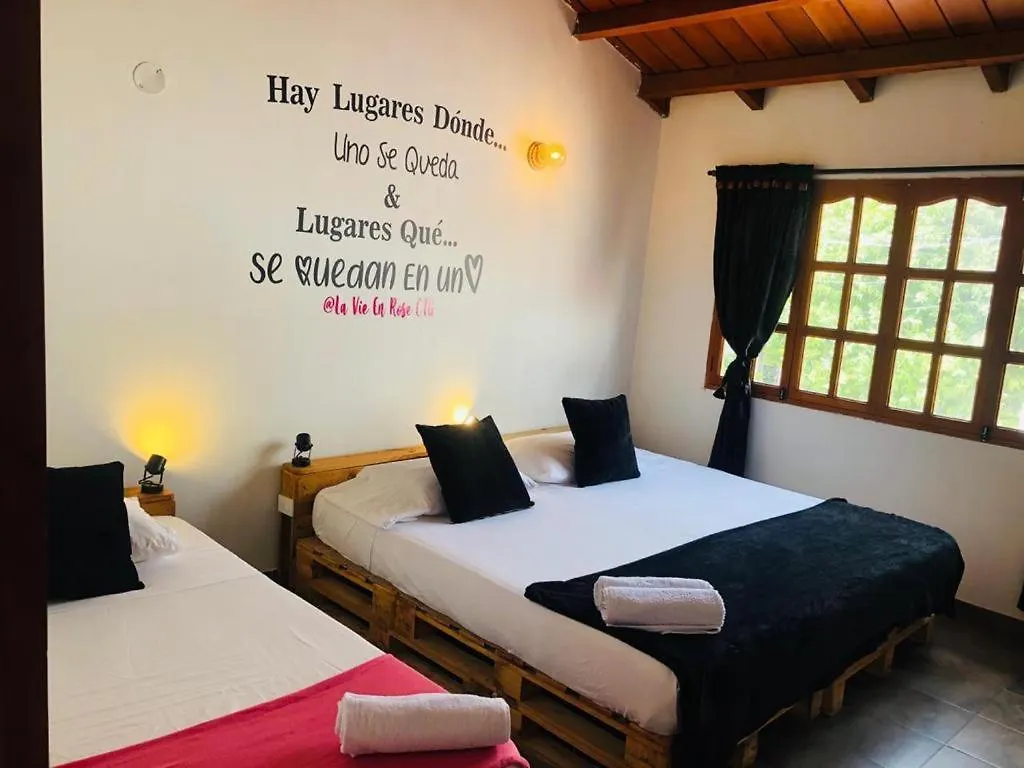La Vie En Rose Cartagena Hostel Kolumbia