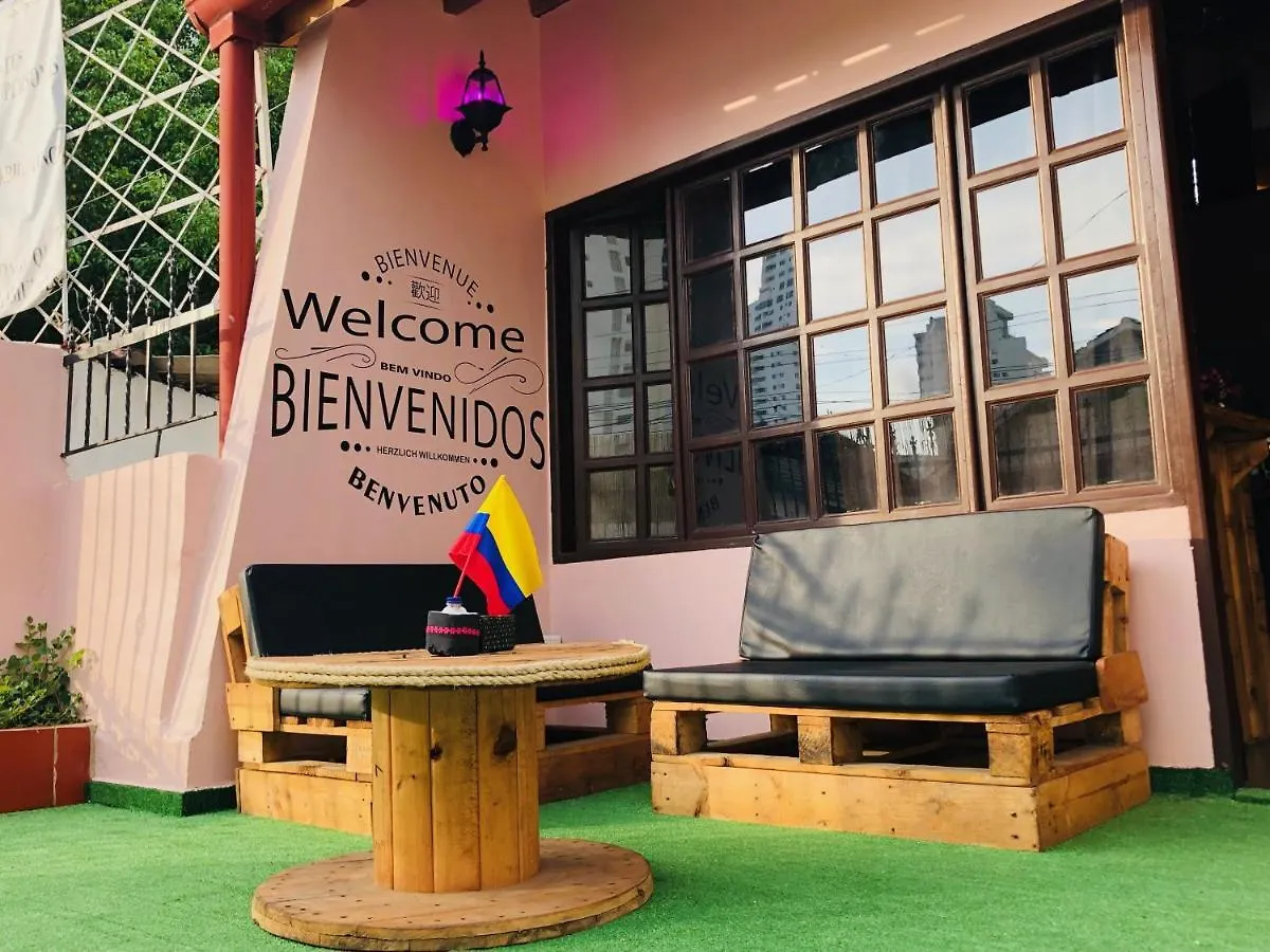 La Vie En Rose Cartagena Hostel Kolumbia